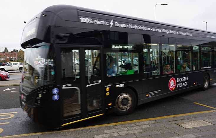 Oxford Wright GB Kite Electroliner 491 Bicester Village